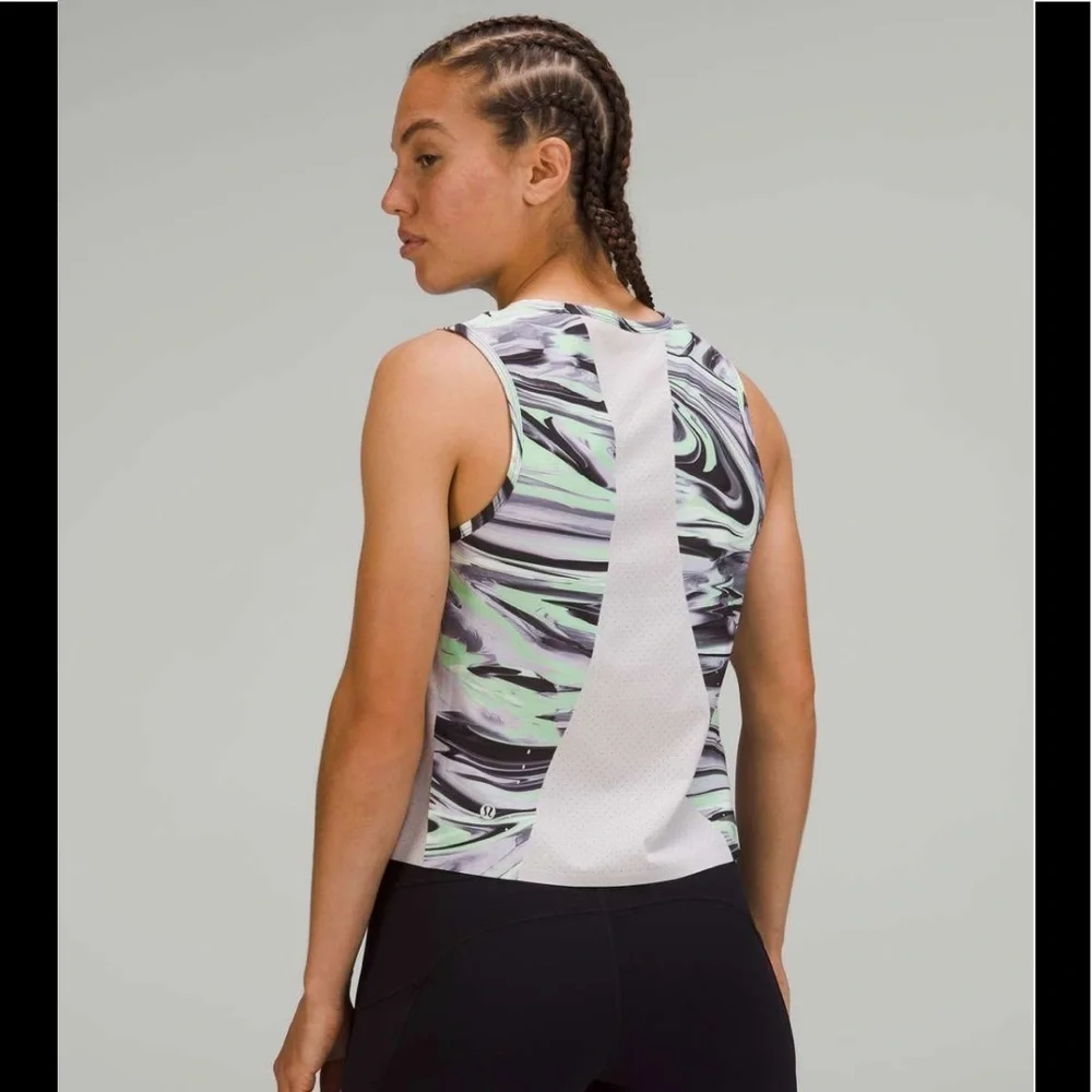 Lululemon Swift Ventilated Running Tank Top in Paint Glide Warp Multi